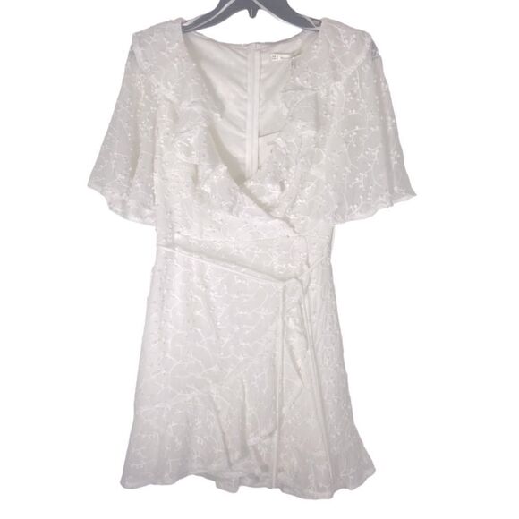 Here Comes The Sun White Dress Size S - Picture 1 of 11